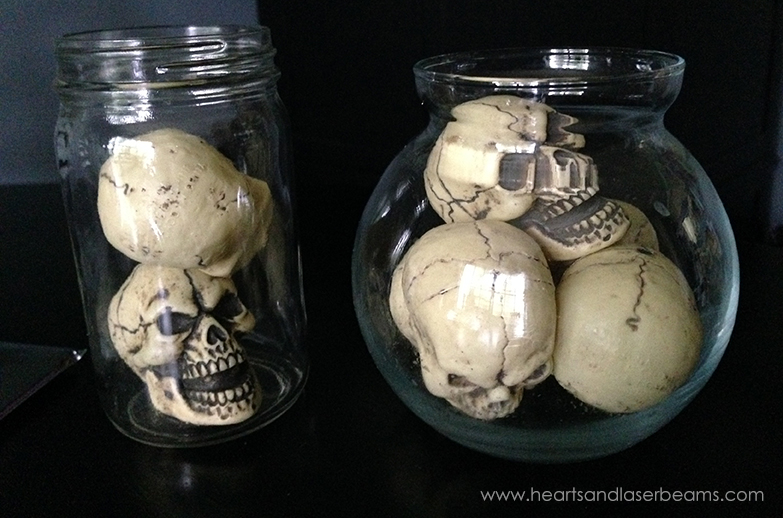Steph's House of Halloween Fails - Skulls in a Jar - Hearts and Laserbeams
