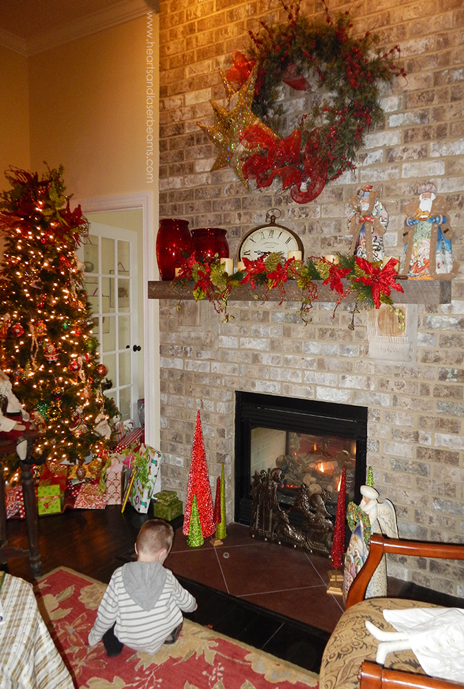 Fireplace and mantle Christmas Decorations - A Christmas Carole - Beautiful Christmas Decorations from the Heart
