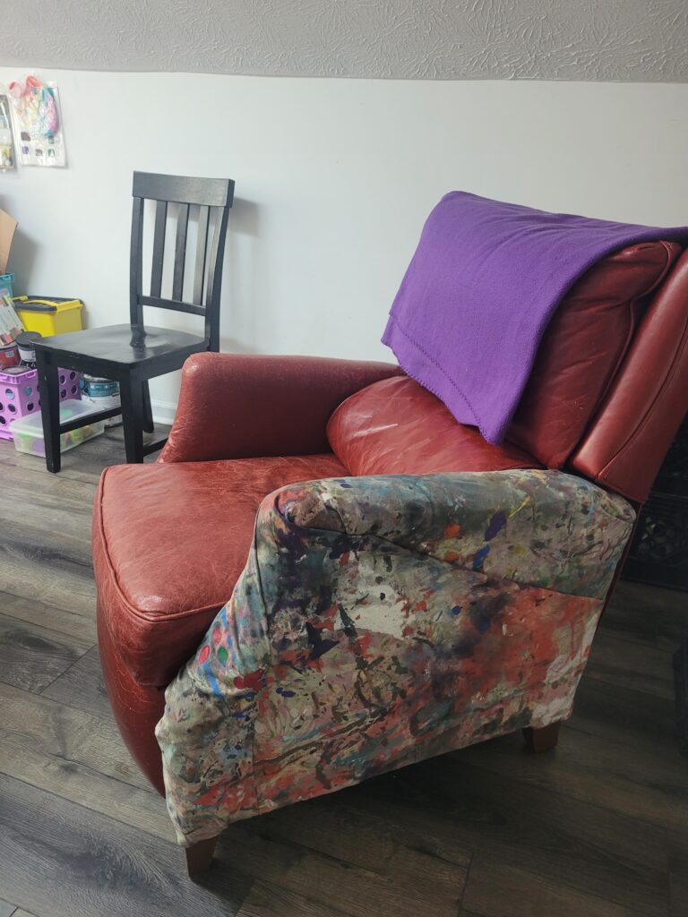 Quick reupholster of an art chair for my art studio using my almost 20 year old painting drop cloth - Steph Calvert Art